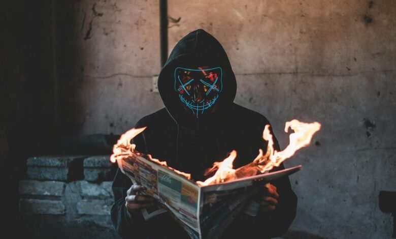 digital persona revealed online
